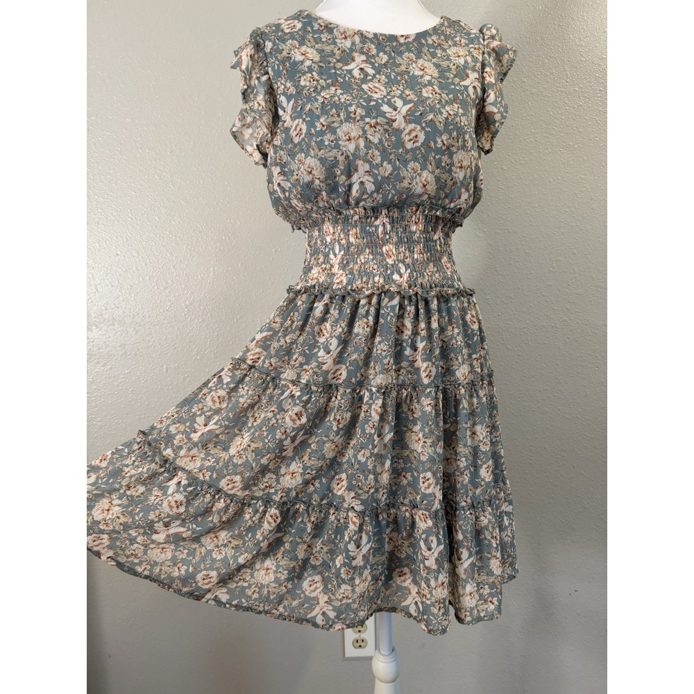 Dress - Picture 2 of 8